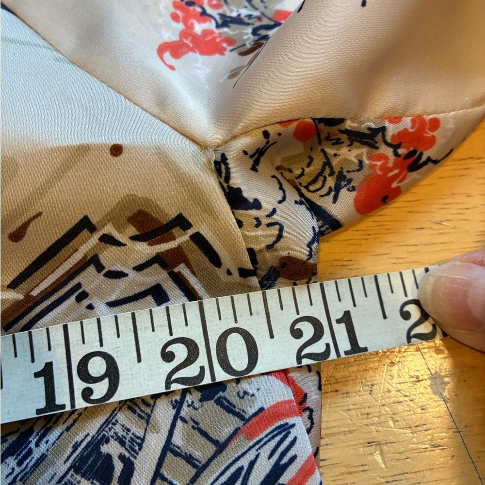 Charter Club NYC Printed Blouse Size Largr - Picture 12 of 12